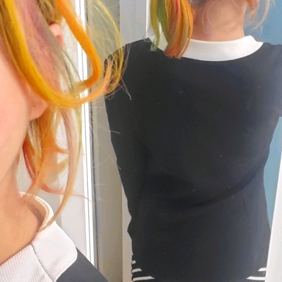 Black with white classic blazer - Picture 3 of 5